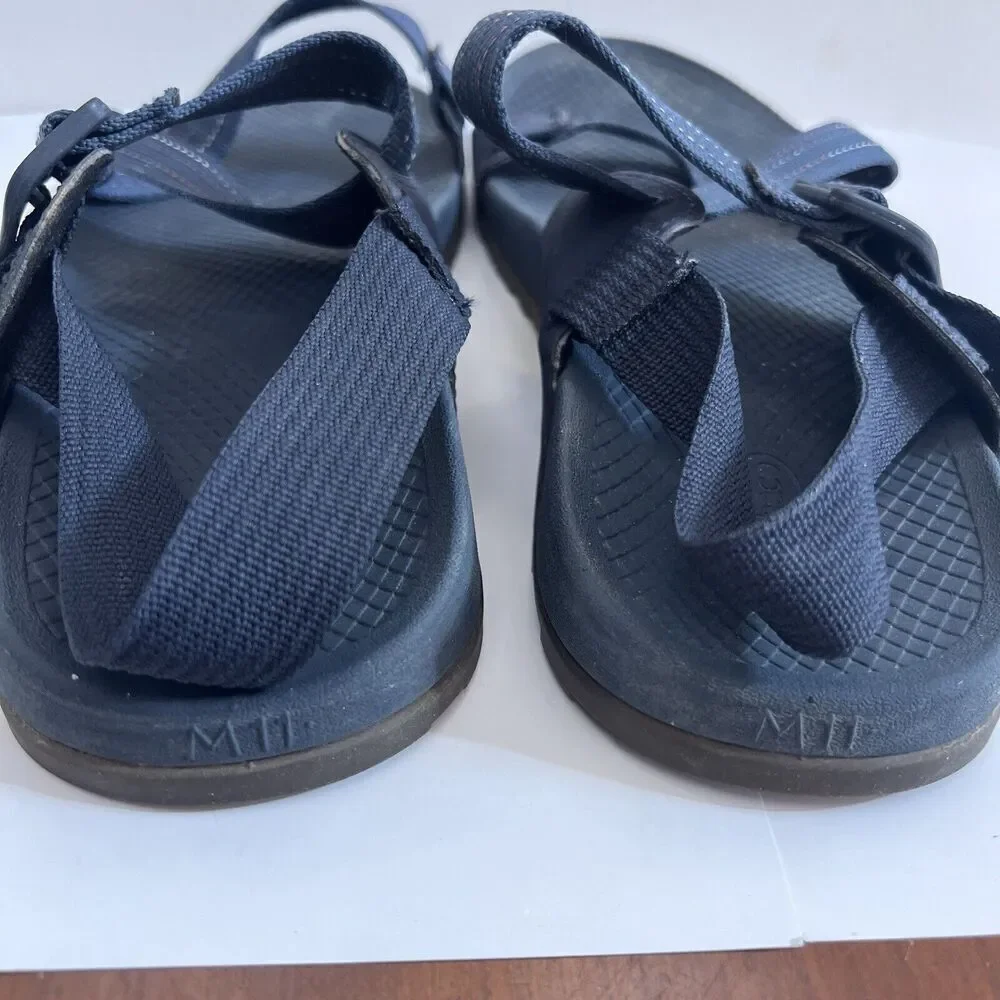 Chaco Men's Lowdown Sandal Navy 11M Water Outdoor Lock Buckle Arch Support